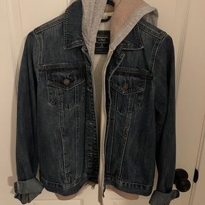 Denim jacket women’s size M